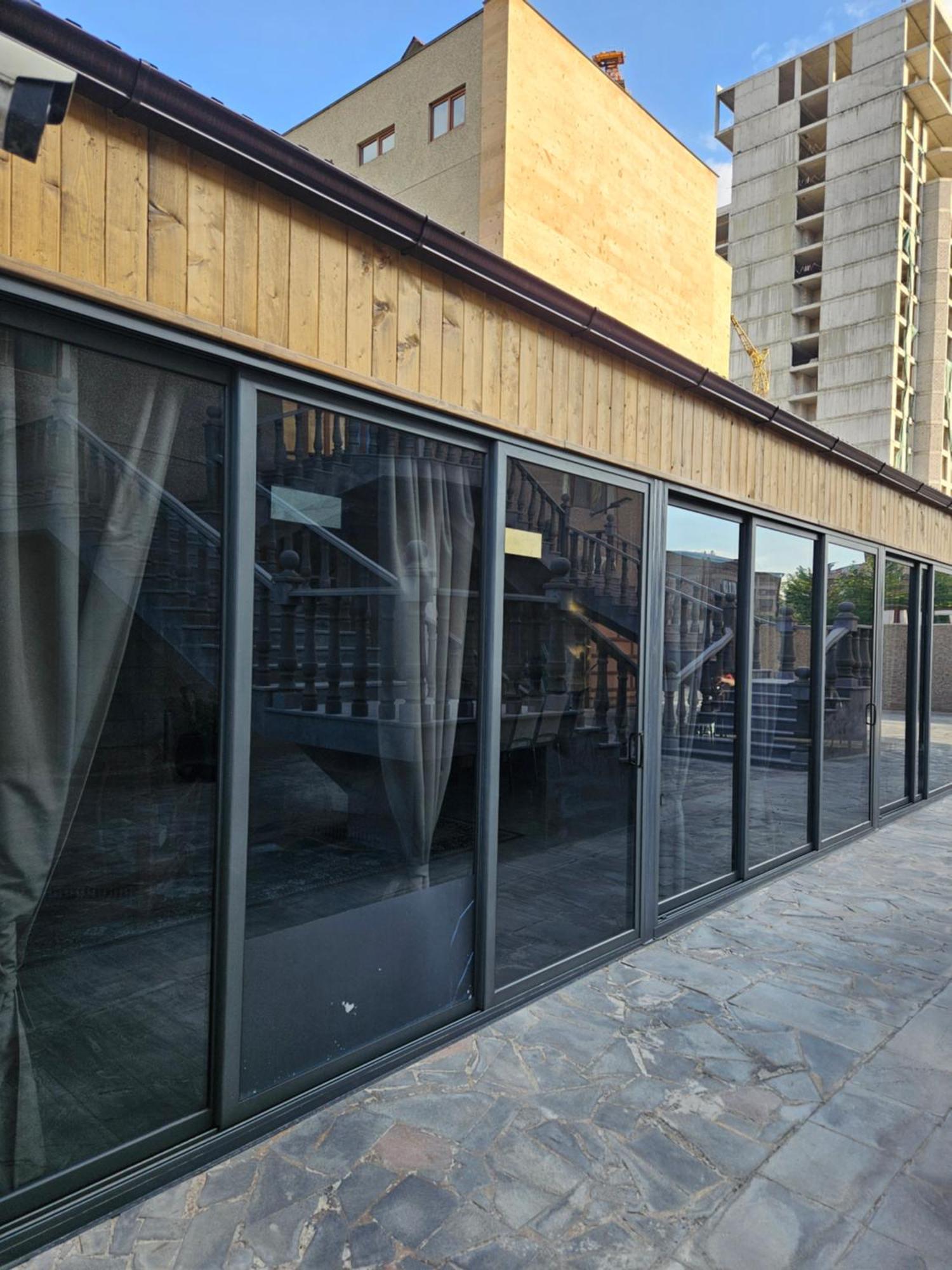 Eridana Hotel Yerevan Ngoại thất bức ảnh