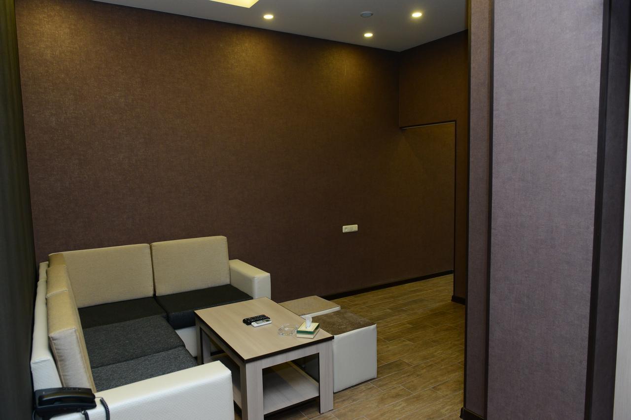 Eridana Hotel Yerevan Ngoại thất bức ảnh