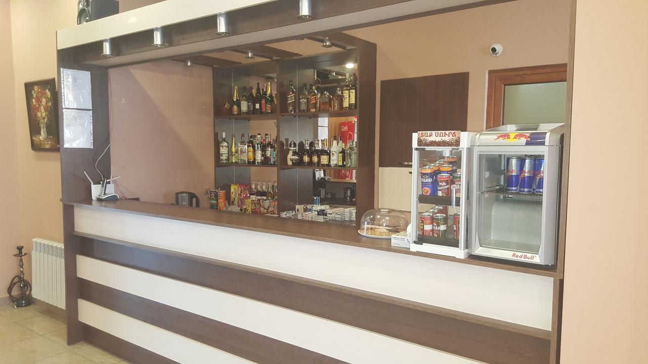 Eridana Hotel Yerevan Ngoại thất bức ảnh