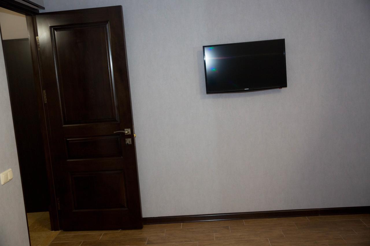 Eridana Hotel Yerevan Ngoại thất bức ảnh