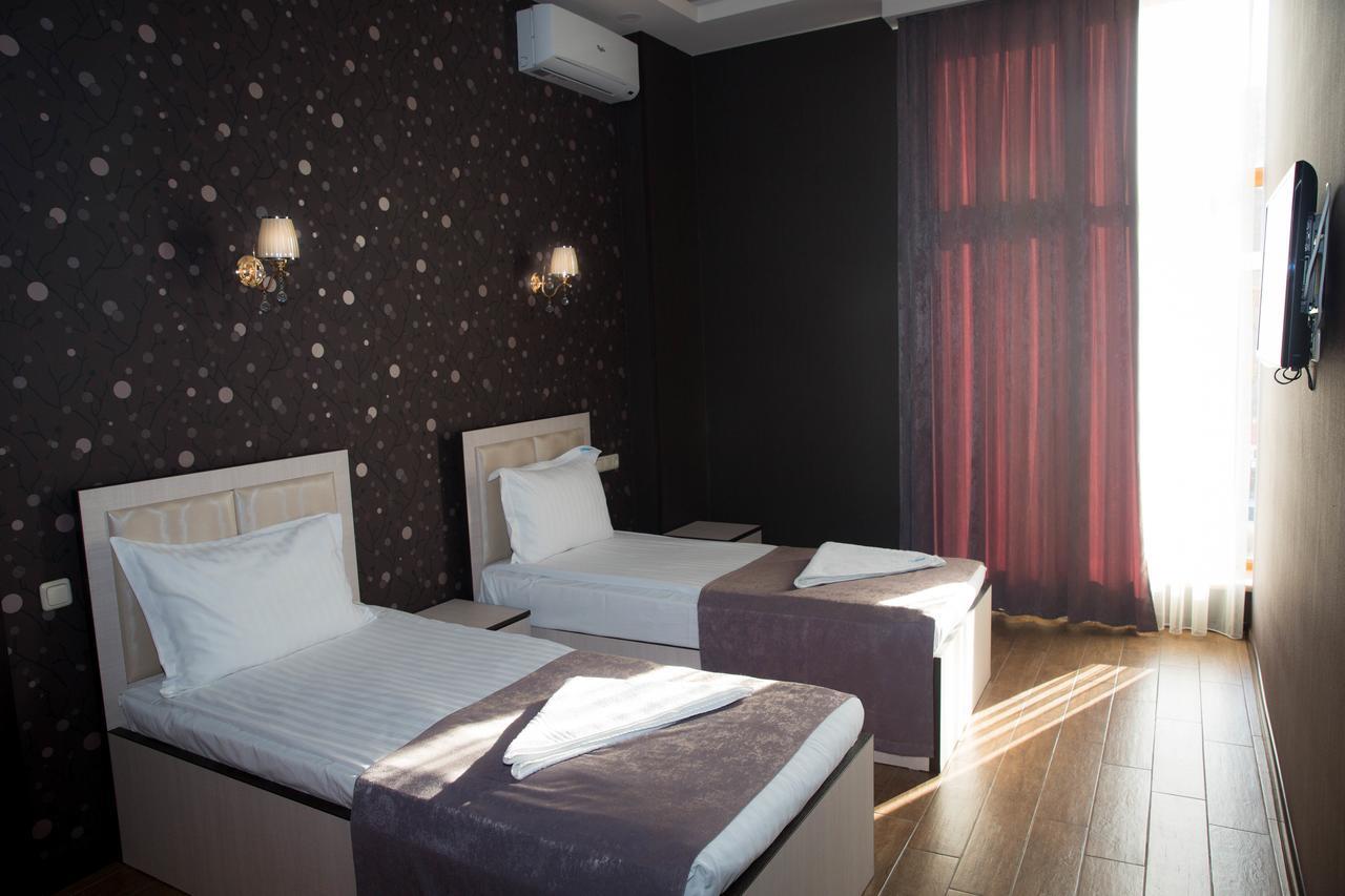 Eridana Hotel Yerevan Ngoại thất bức ảnh