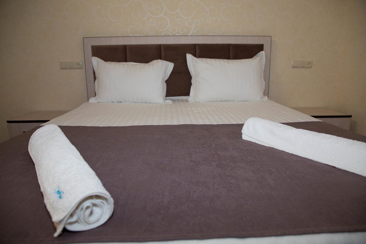 Eridana Hotel Yerevan Ngoại thất bức ảnh