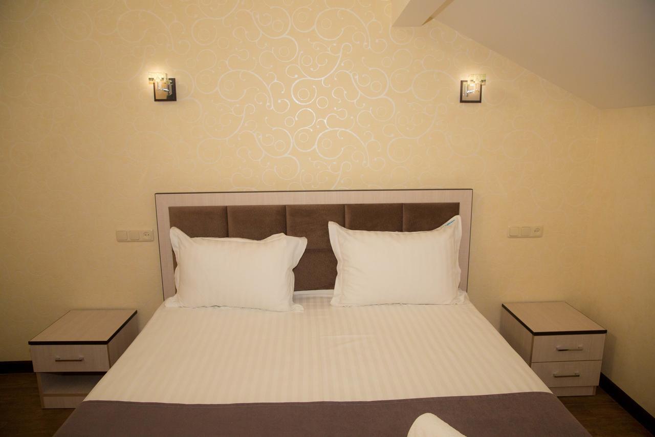 Eridana Hotel Yerevan Ngoại thất bức ảnh