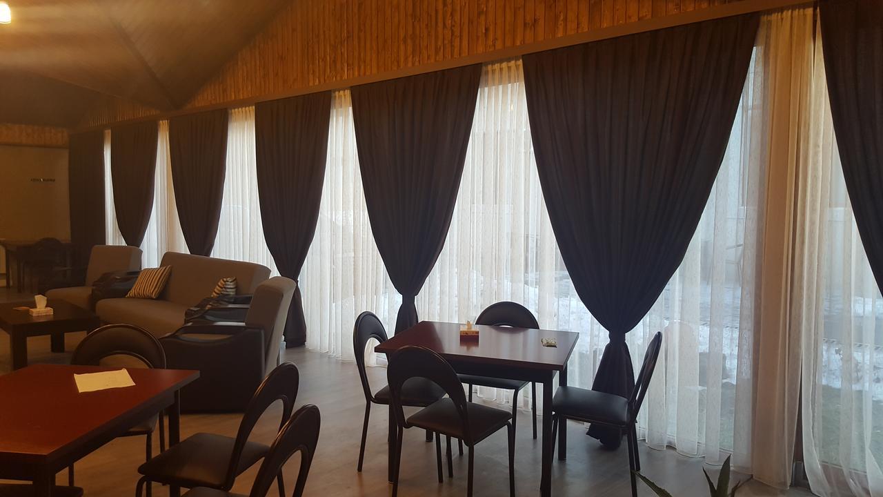 Eridana Hotel Yerevan Ngoại thất bức ảnh
