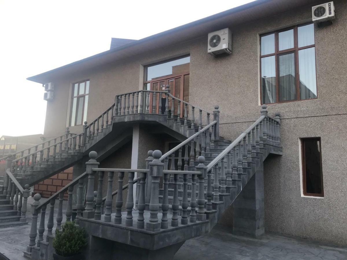Eridana Hotel Yerevan Ngoại thất bức ảnh
